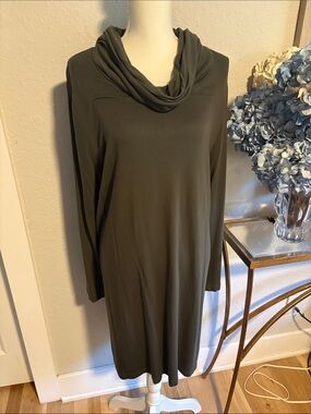 Lou & Grey Olive Green Cowl-Neck Long Sleeve Dress